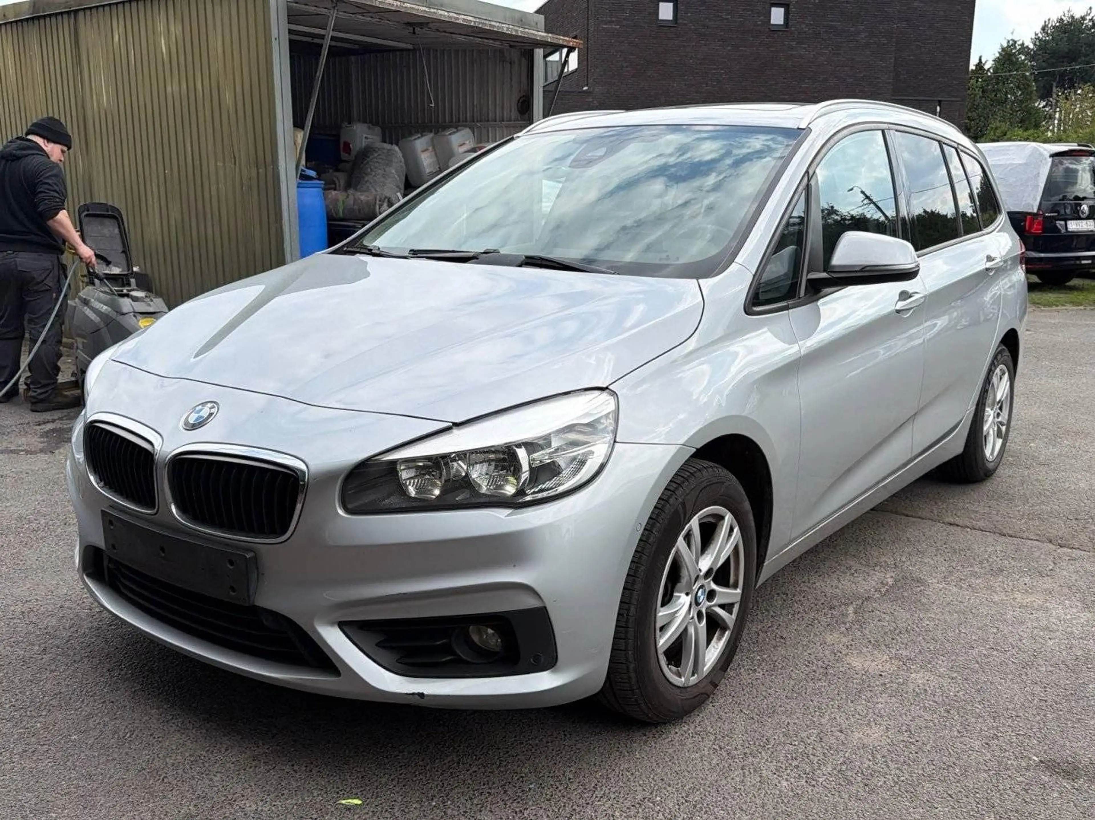 BMW 216 Gran Tourer 216 d / EXPORT / MARCHAND