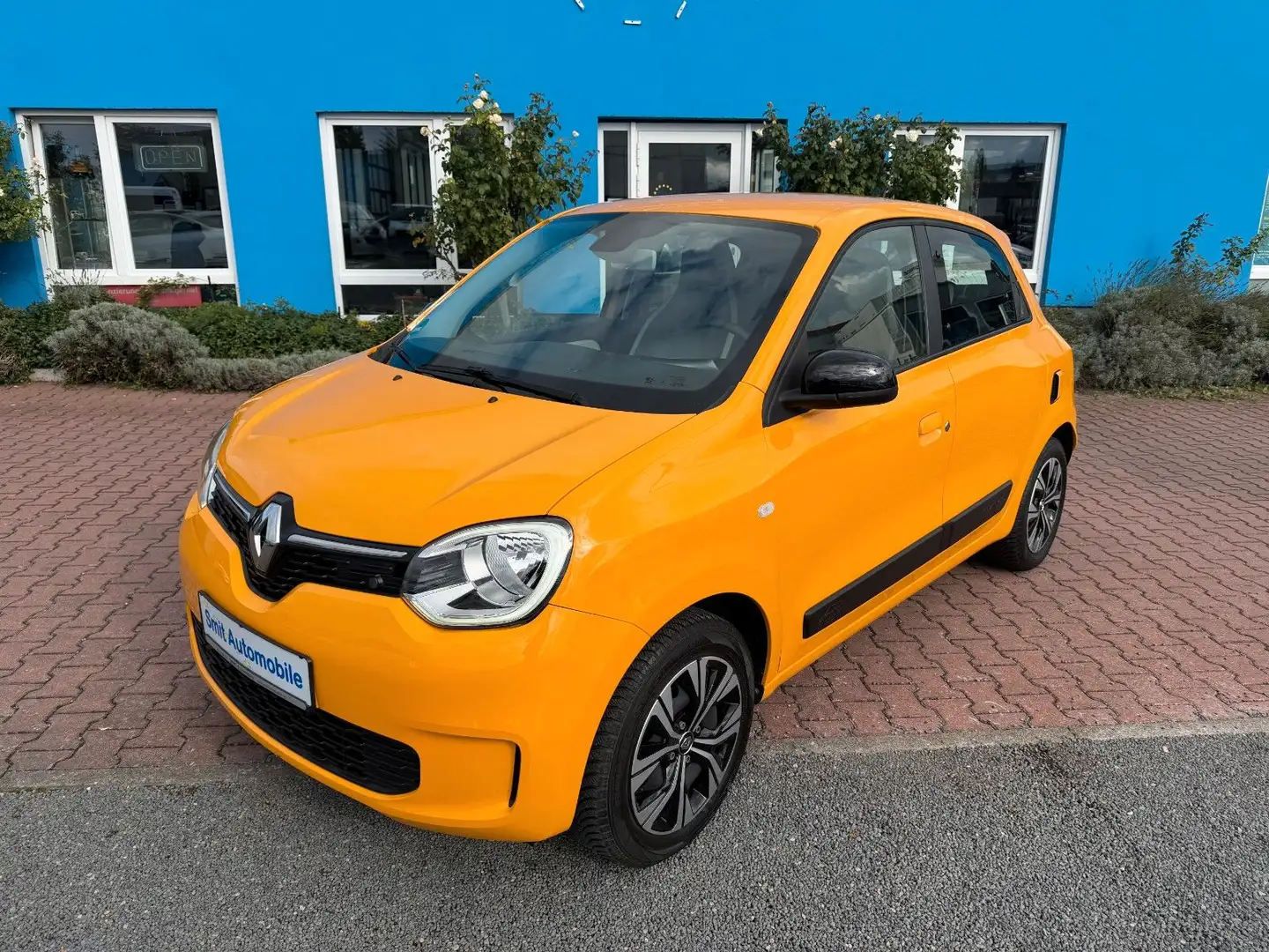 Renault Twingo 1,0 Sce ZEN mit Klimaanlage Gelb - 1