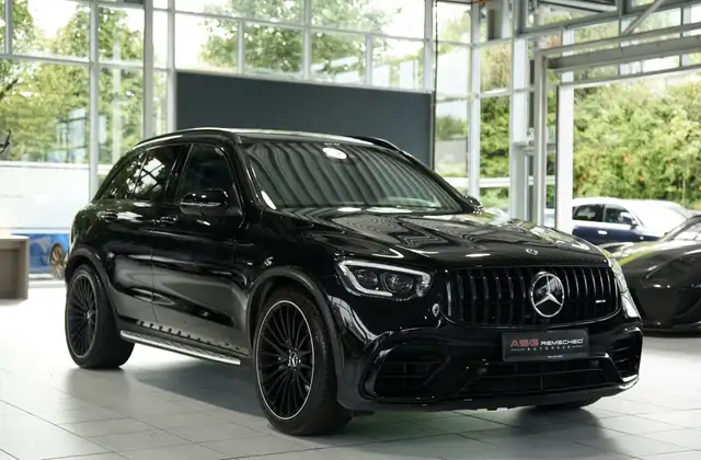 Mercedes-Benz GLC Class view 3
