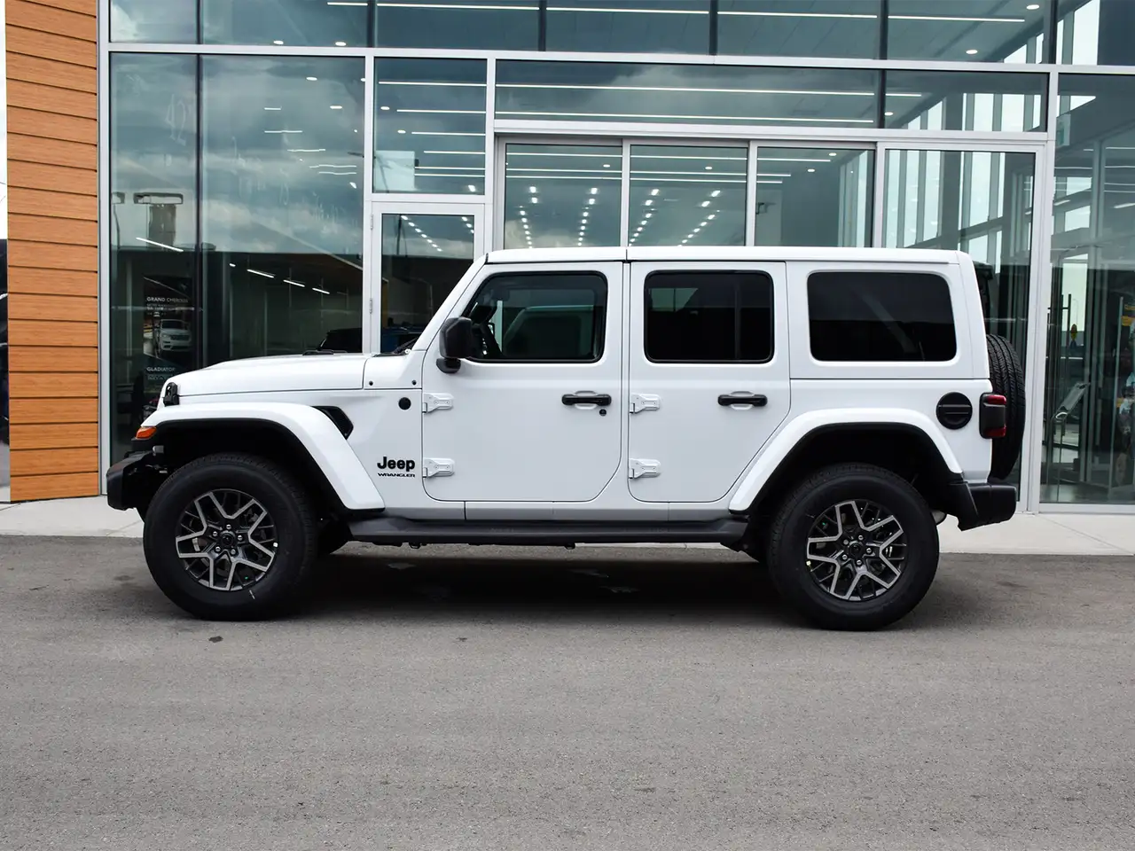 Jeep Wrangler снимка Jeep Wrangler
