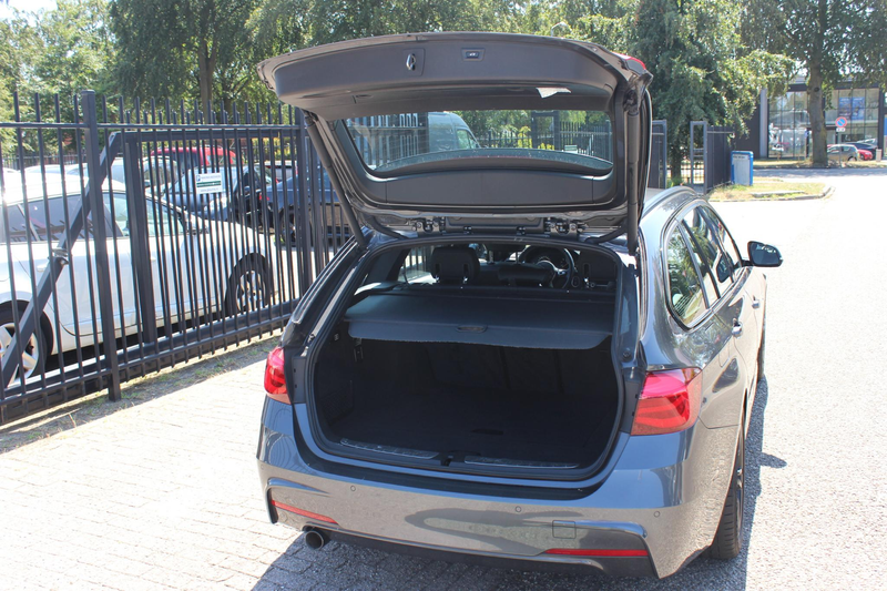 BMW 318 3-serie Touring 318i Automaat M Sport Edition — photo 10