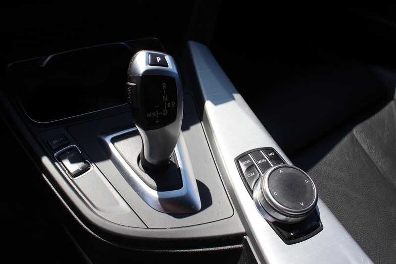 BMW 318 3-serie Touring 318i Automaat M Sport Edition — photo 14
