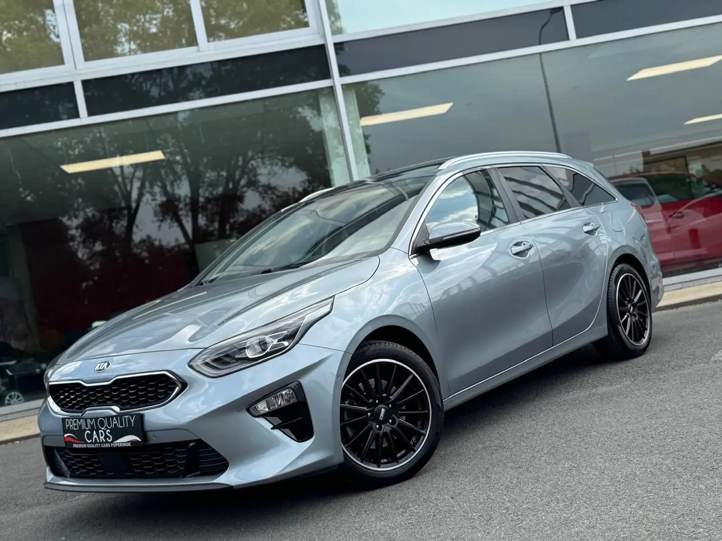 Kia Ceed SW / cee'd SW FULL KIA HISTORY / PANO / MEMORY / CAMERA / NAV Grijs - 1