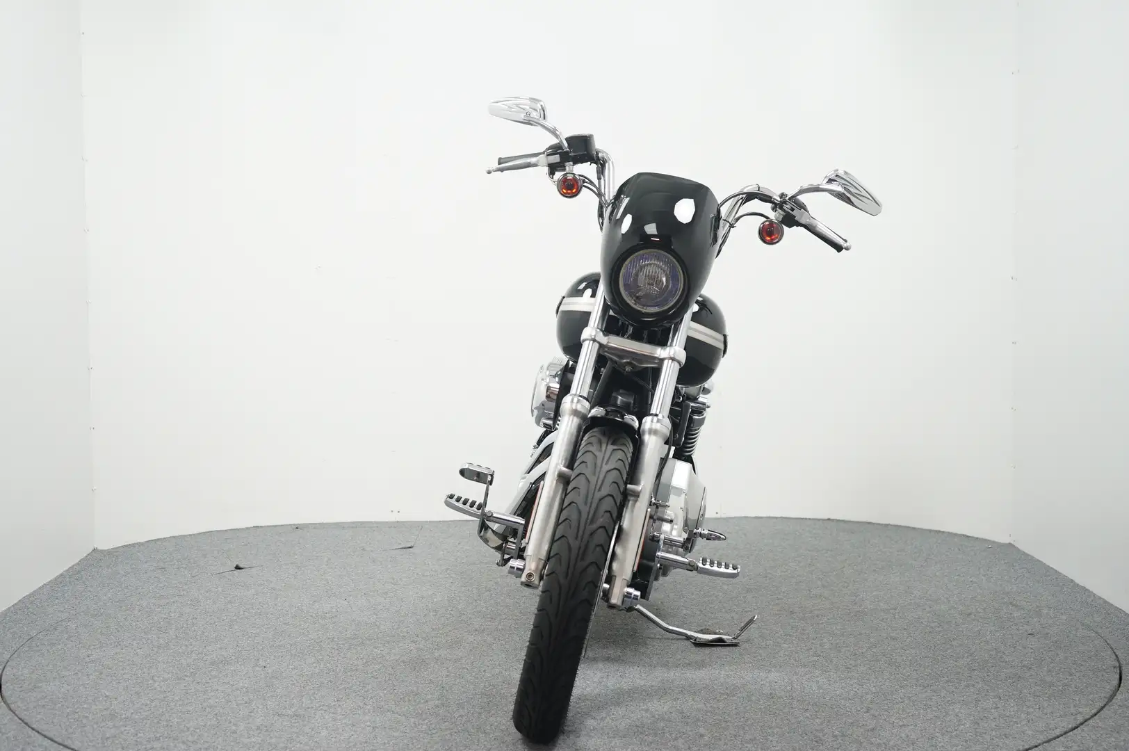 Harley-Davidson Dyna Super Glide SUPERGLIDE FXD Schwarz - 2
