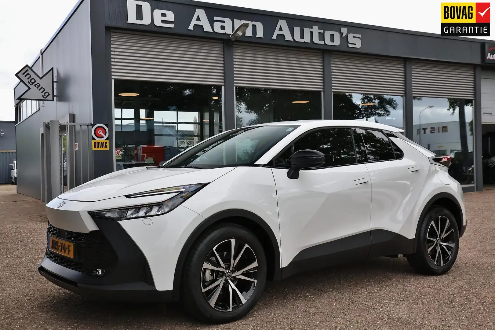 Toyota C-HR 1.8 Hybrid 140 Style Camera Carplay Adaptive Cruis Blanc - 1