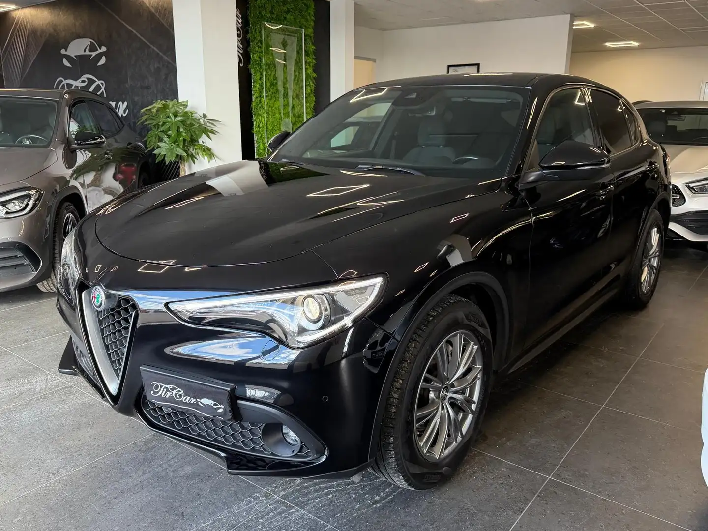 Alfa Romeo Stelvio Stelvio 2020 2.2 t Business rwd 160cv auto Nero - 1