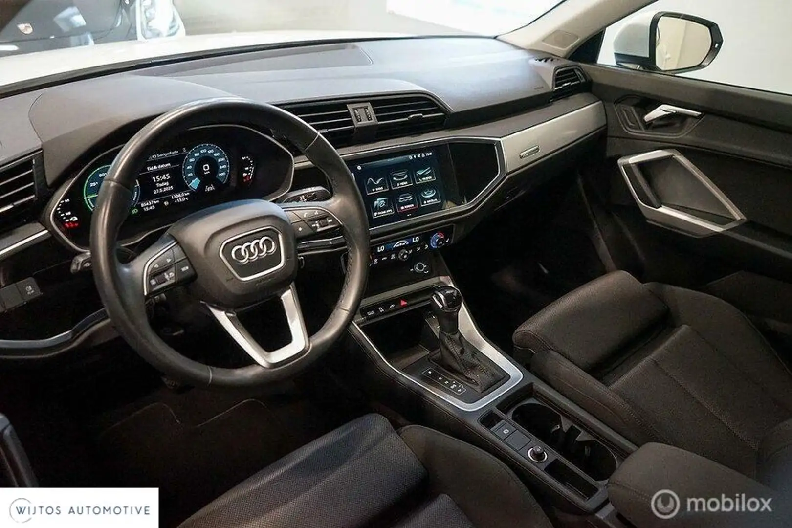 Audi Q3 45 TFSI e edition, sportstoelen, trekhaak Blanco - 2