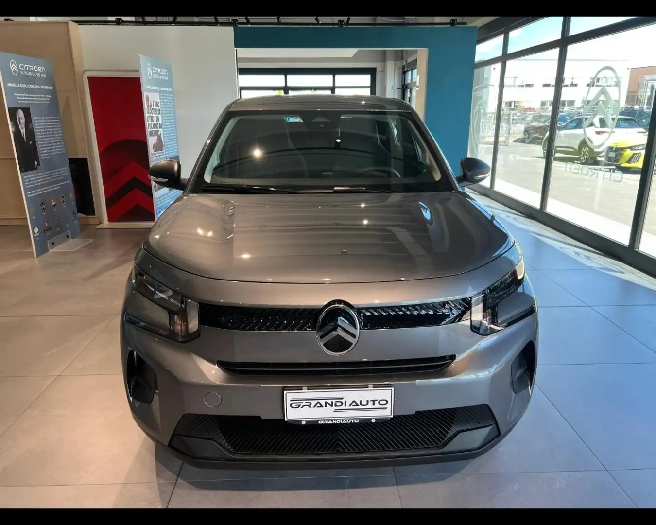 Citroen C3 1.2 puretech You 100cv s&s Šedá - 2
