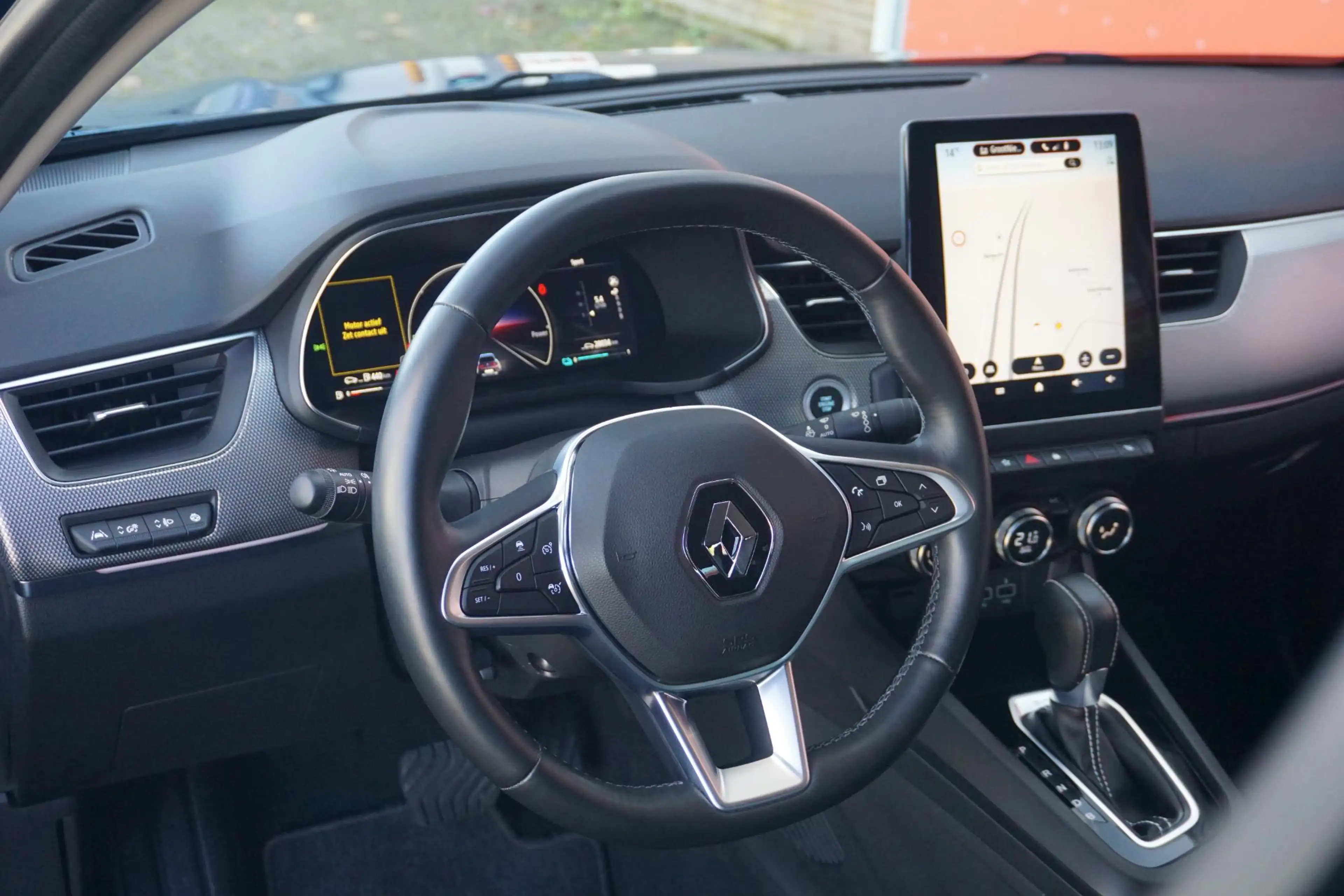 Renault Arkana 1.3 TCe 140 Intense — photo 6