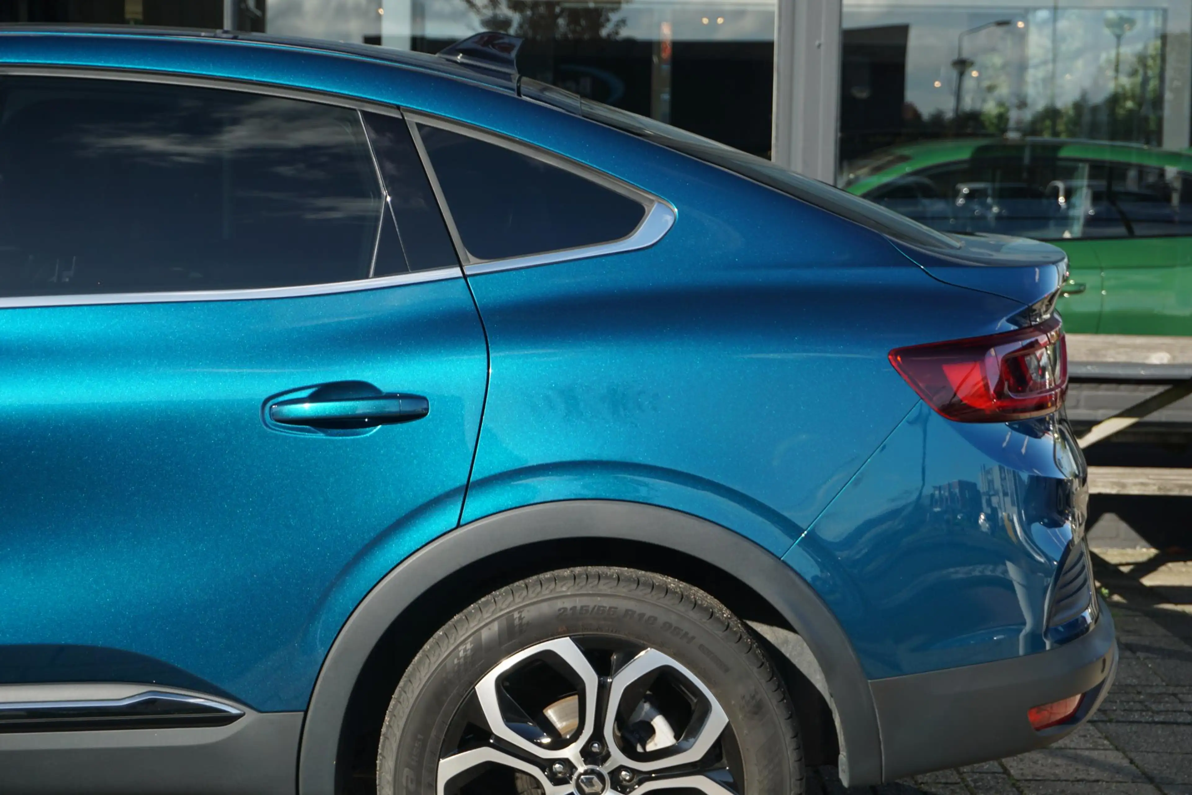 Renault Arkana 1.3 TCe 140 Intense — photo 14