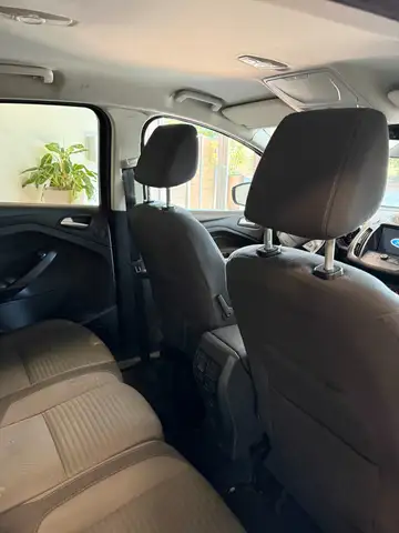Ford C-Max view 7