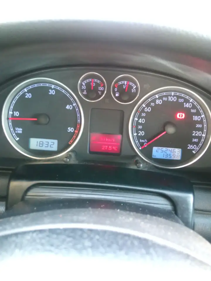 Volkswagen Passat Variant 1.9 tdi Trendline 130cv, foto 11