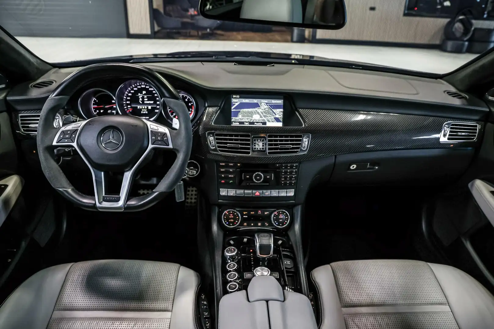 Mercedes-Benz CLS 63 AMG AMG|Carbon|Designo|Adaptive|Schuifdak Negru - 2