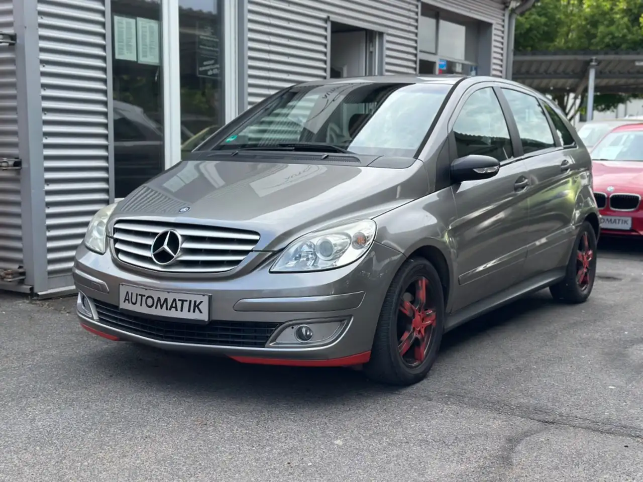 Mercedes-Benz B 170