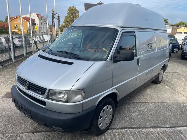 Volkswagen T4 Kombi T4 Syncro Camper lang und hoch