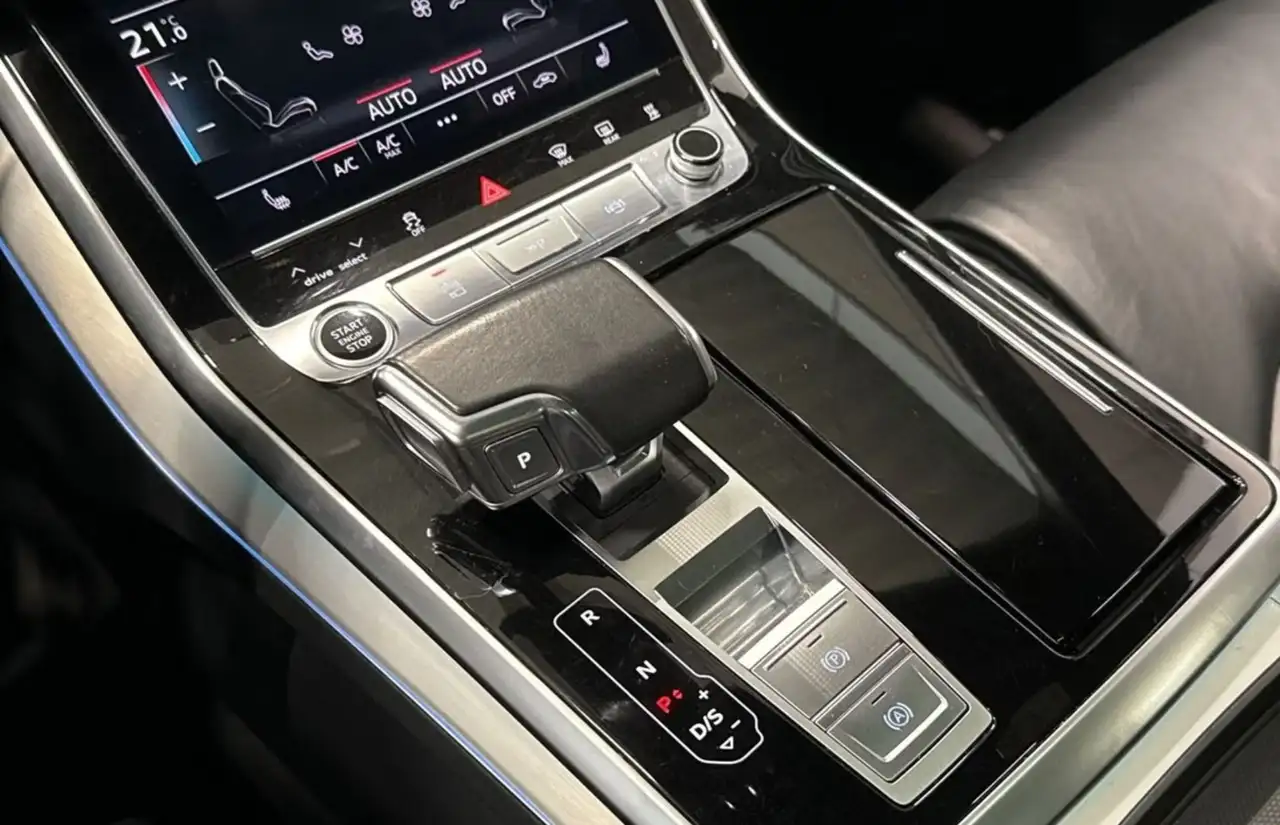 Audi Q7 50 TDI quattro S line 7-Sitzer, миниатюра 18