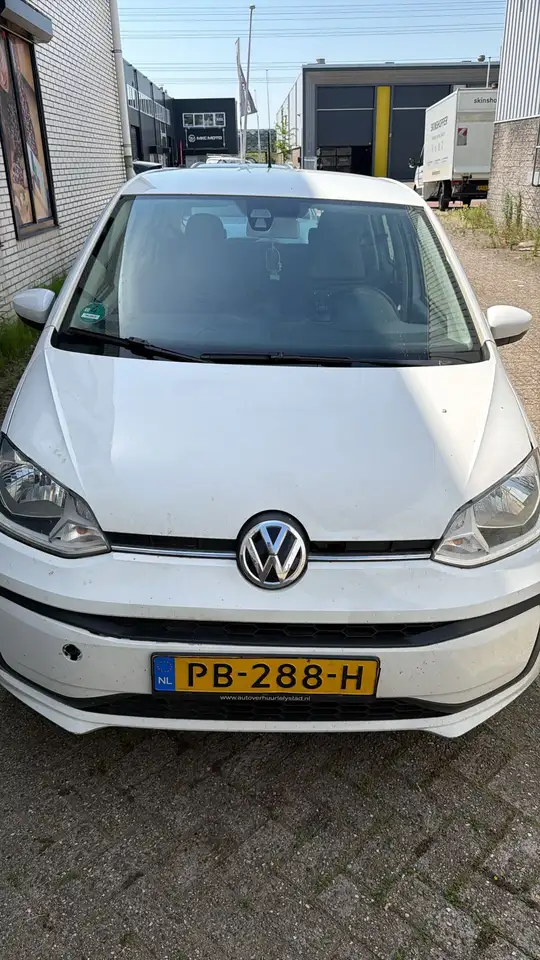 Volkswagen up!