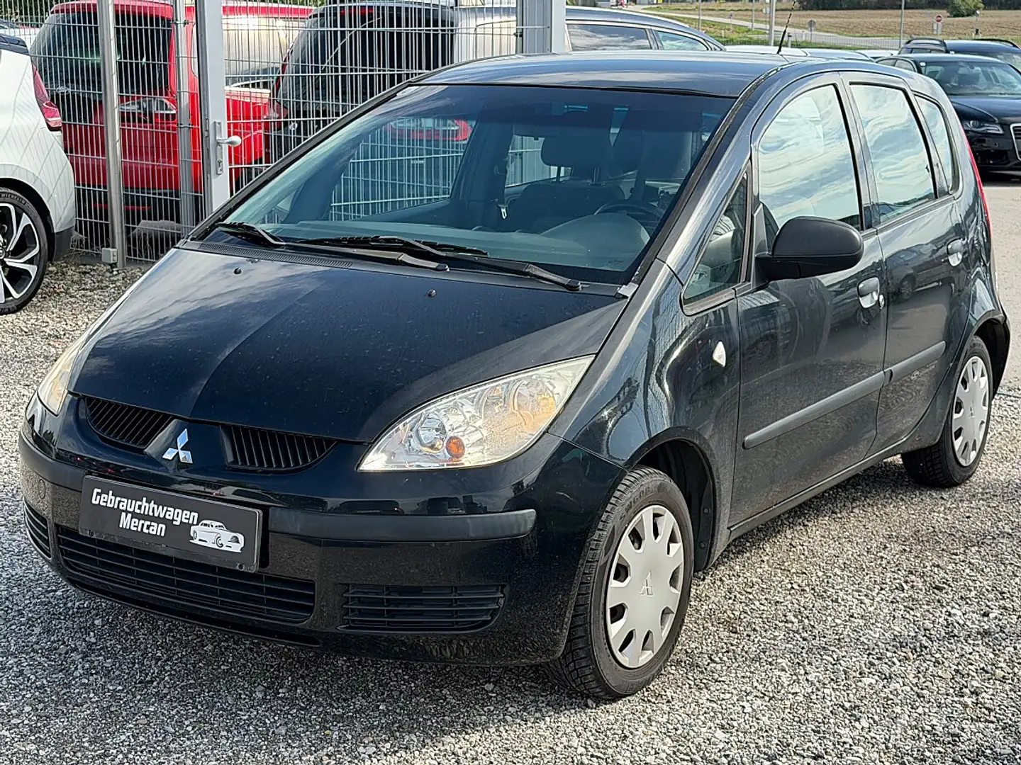 Mitsubishi Colt 1.3 Inform Schwarz - 1