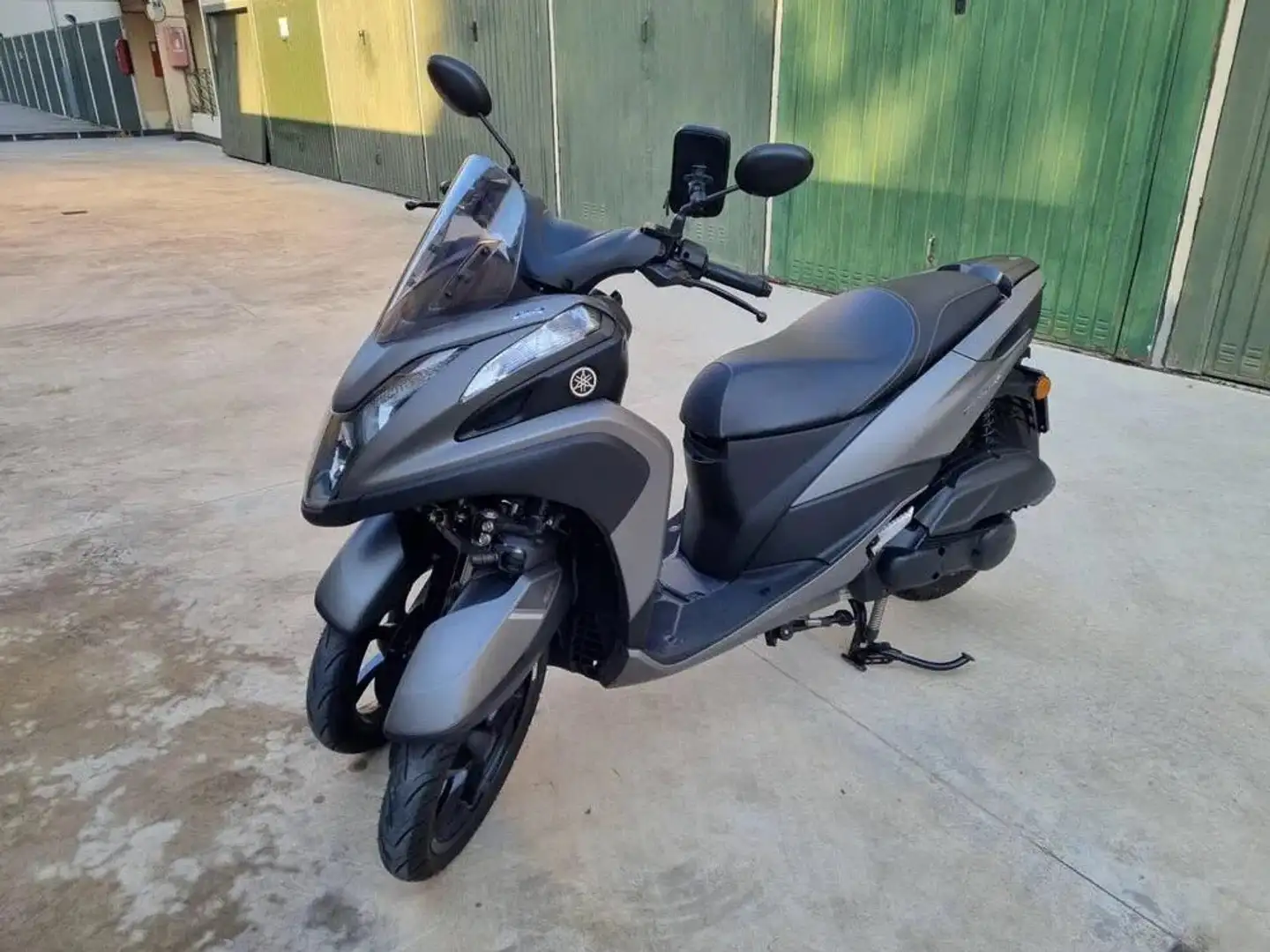 Yamaha TriCity 125 Grigio - 2