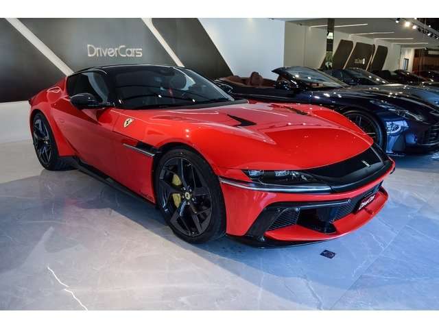 Ferrari 12 Cilindri - foto 1