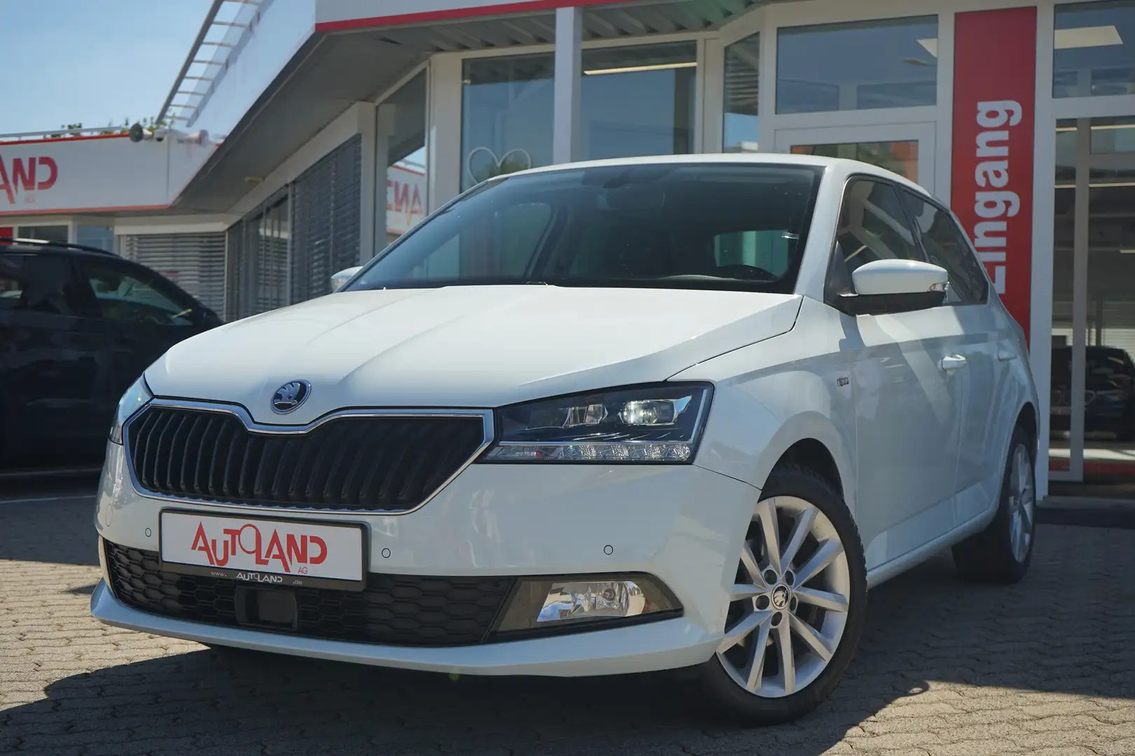 Skoda Fabia 1.0 Soleil LED ACC DAB Sitzheizung Weiß - 2