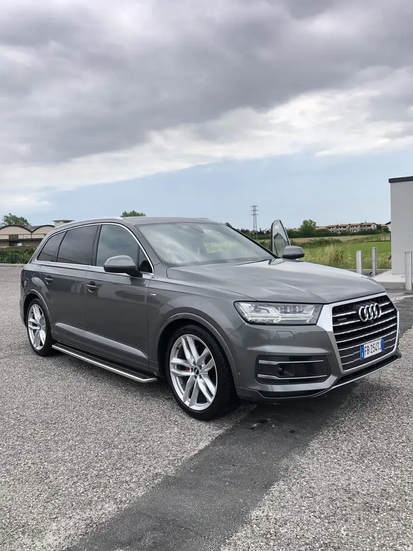 Audi SQ7 Full - 2