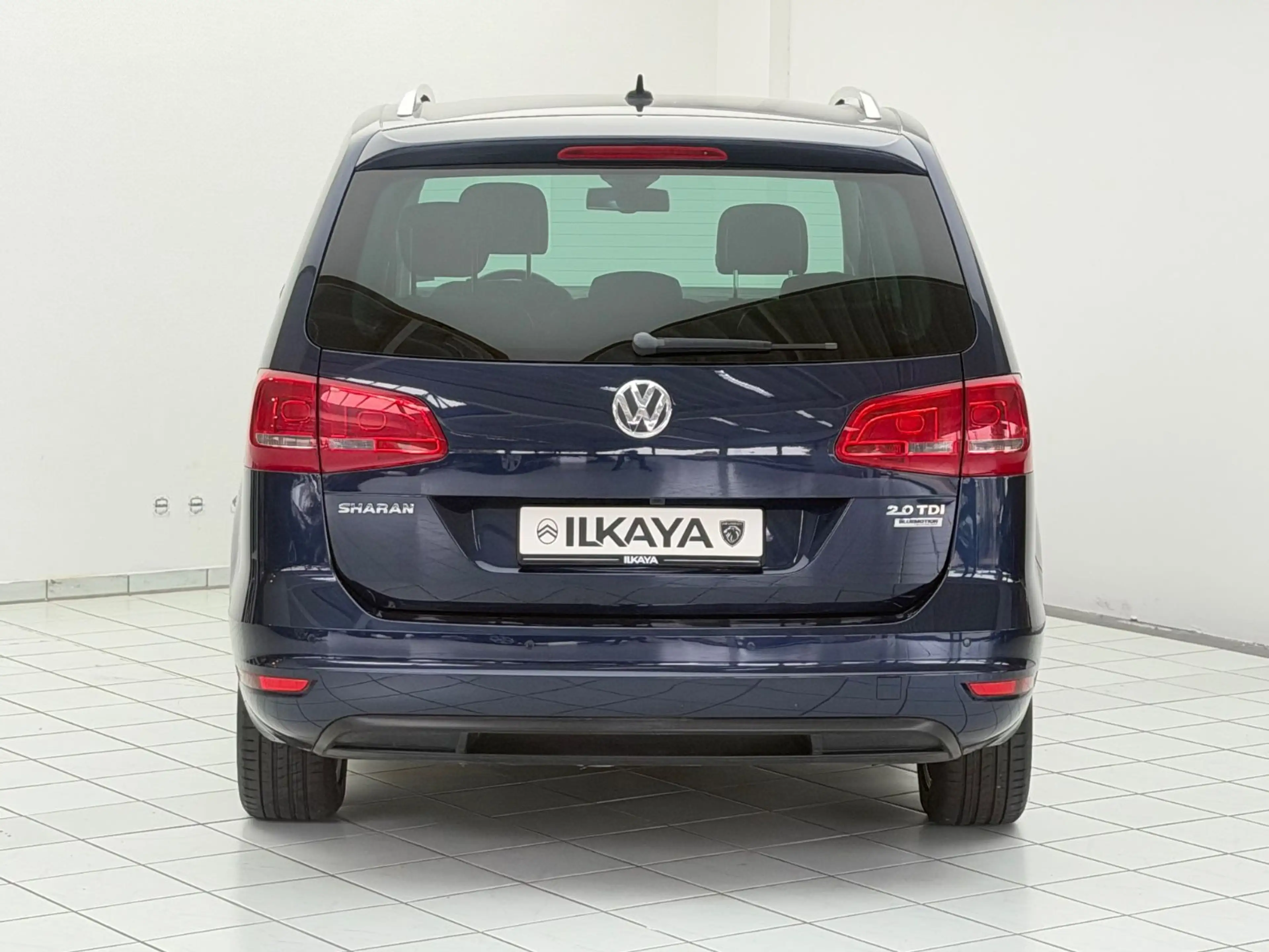 Volkswagen Sharan Highline BMT *AHK*Automatik*Panorama* — photo 5