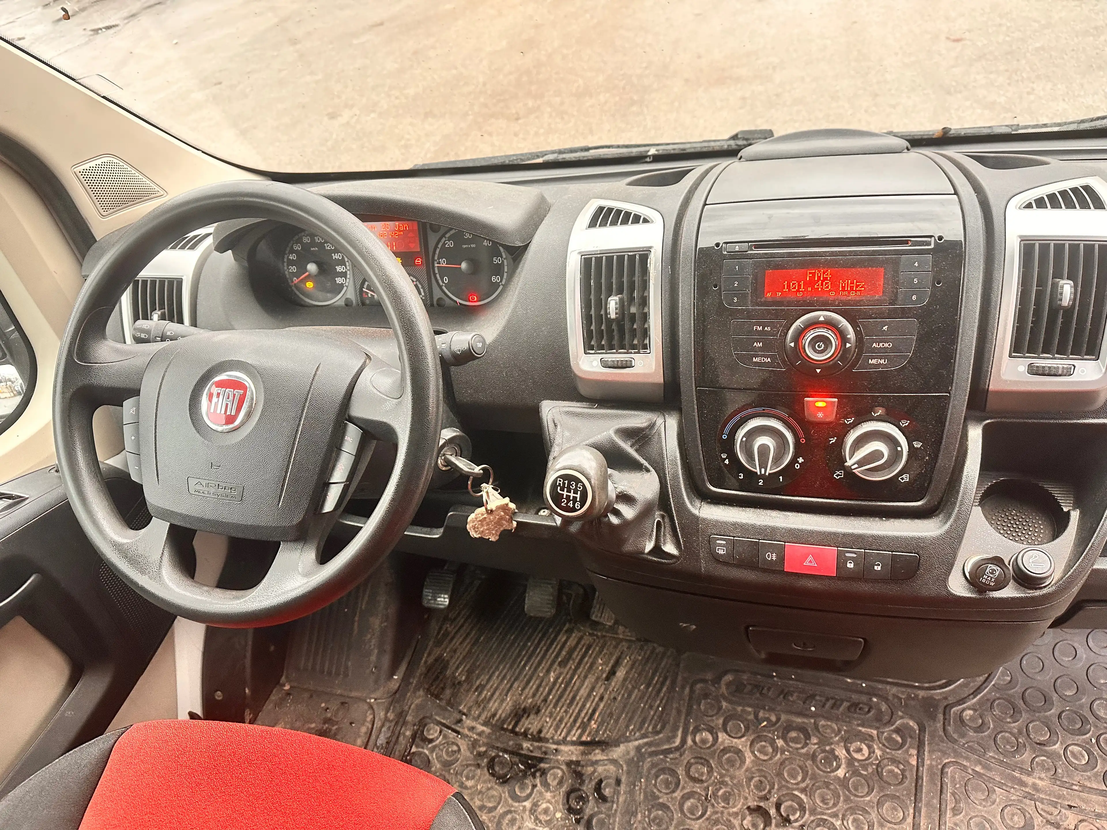 Fiat Ducato 150 (Rs: 4035 mm H:2,5m) L5H2 / AHK 3,5t / Klima — photo 15