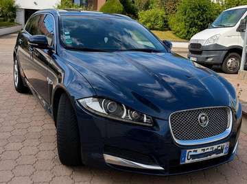 XF Sportbrake 2.2 D - 200 Luxe Premium A