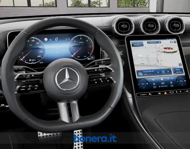 Mercedes-Benz 220 view 5