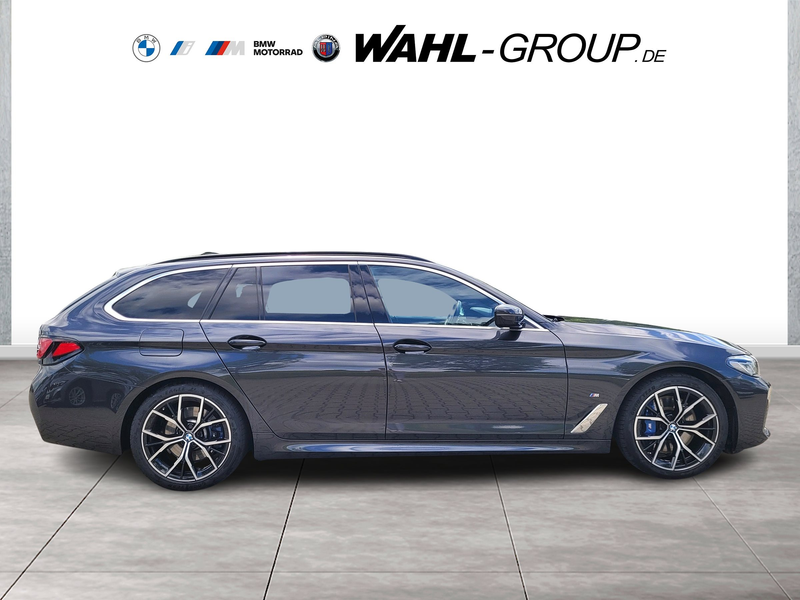 BMW 540 d xDrive Touring — photo 6