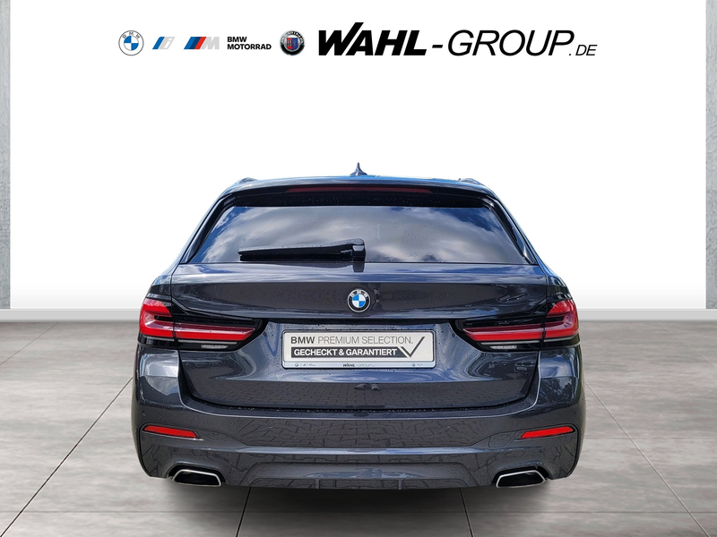 BMW 540 d xDrive Touring — photo 4