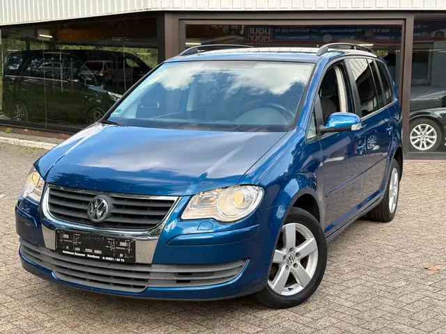 2008 Volkswagen Touran in Blue for sale