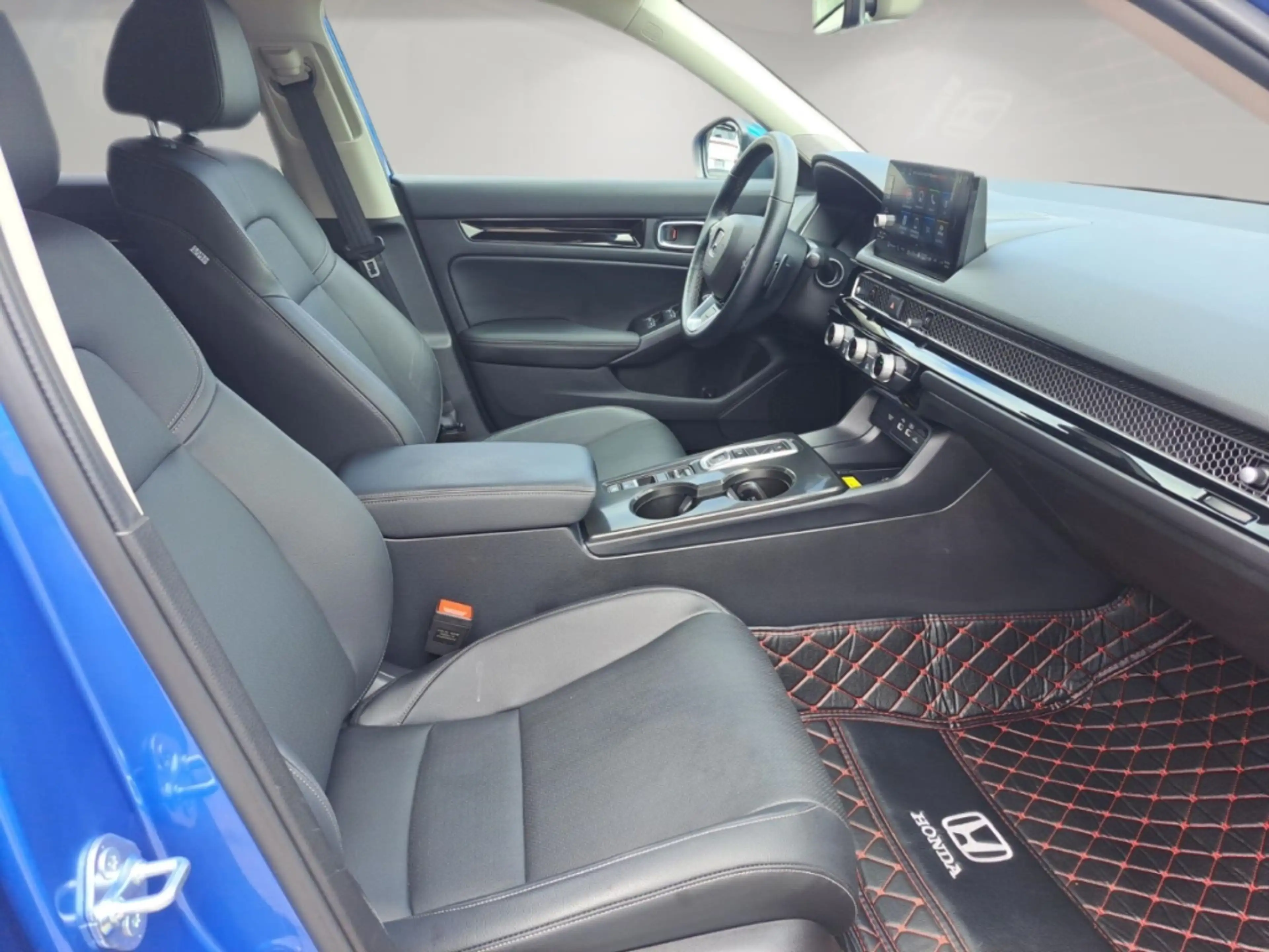 Honda Civic Hybrid 2.0 e HEV Advance — photo 15