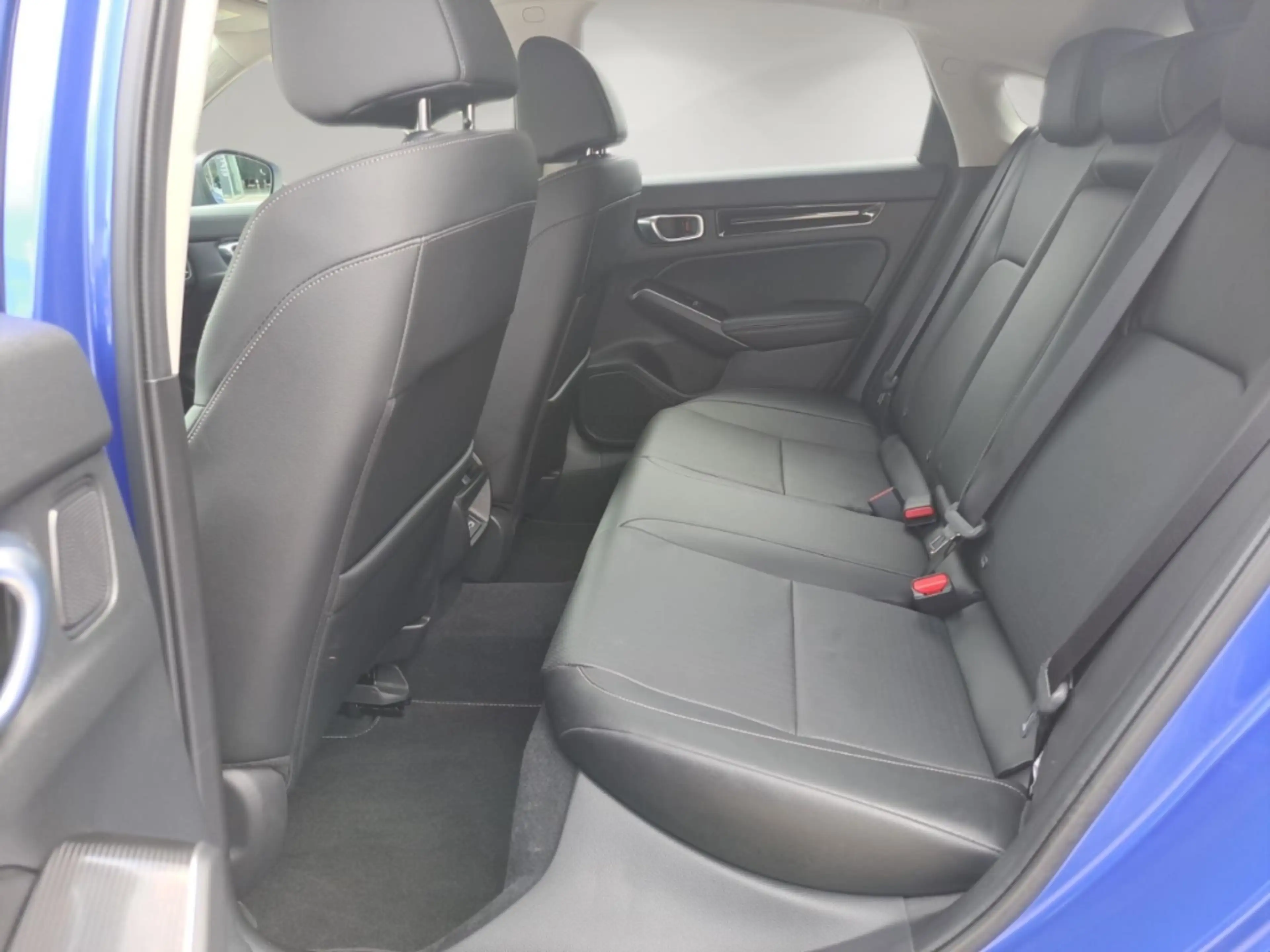 Honda Civic Hybrid 2.0 e HEV Advance — photo 14