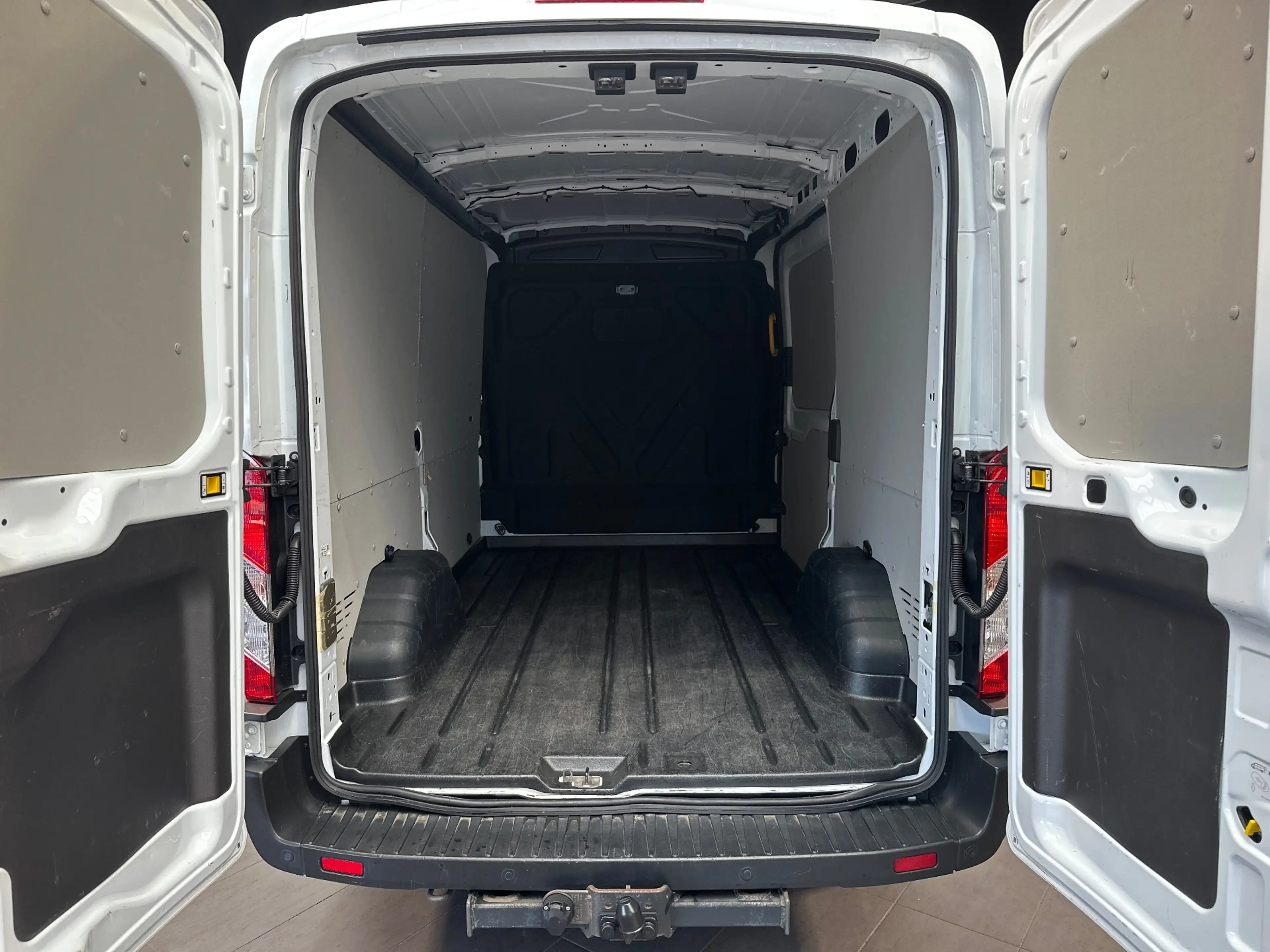Ford Transit 350 Kasten L2H2 AHK+DAB+PP+TEMPOMAT+GJR+BLUETOO — photo 8