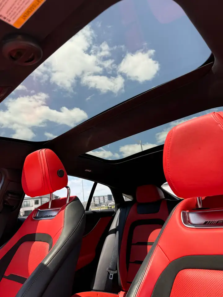 Mercedes-Benz AMG GT снимка Mercedes-Benz AMG GT