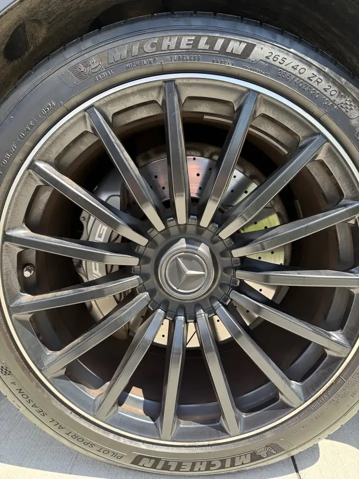 Mercedes-Benz AMG GT снимка Mercedes-Benz AMG GT