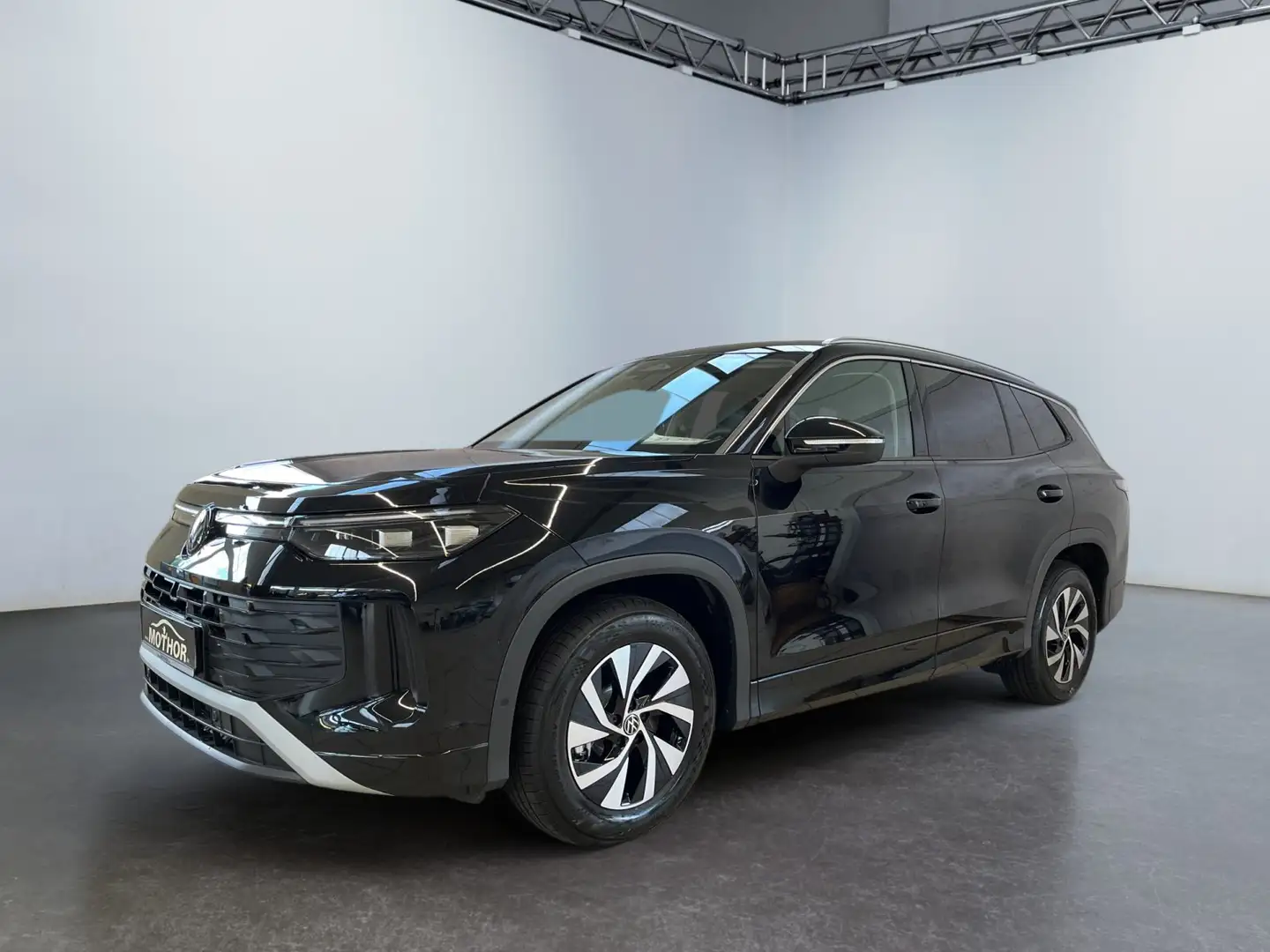 Volkswagen Tayron Life 1.5 eTSI DSG Lenkrad heizbar Negro - 2