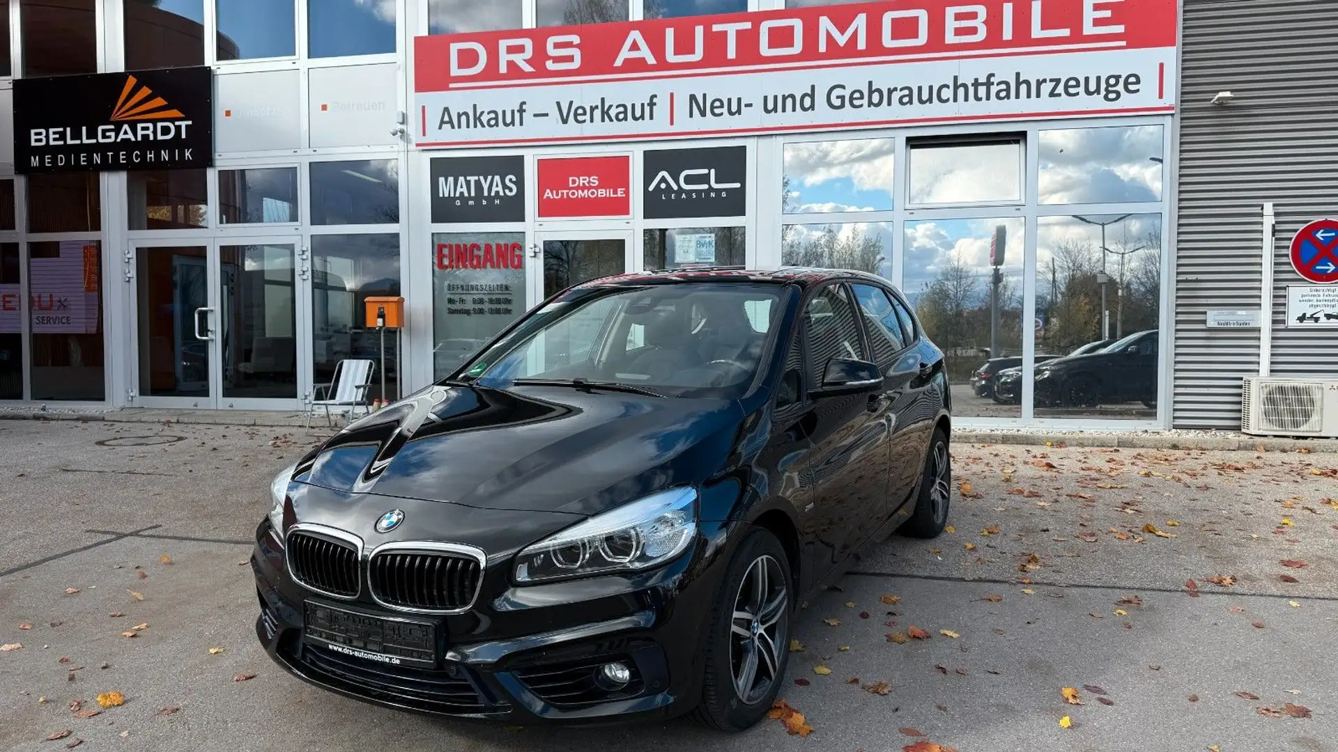 BMW 218 i Active Tourer Sport Line/Pano/LED Schwarz - 1