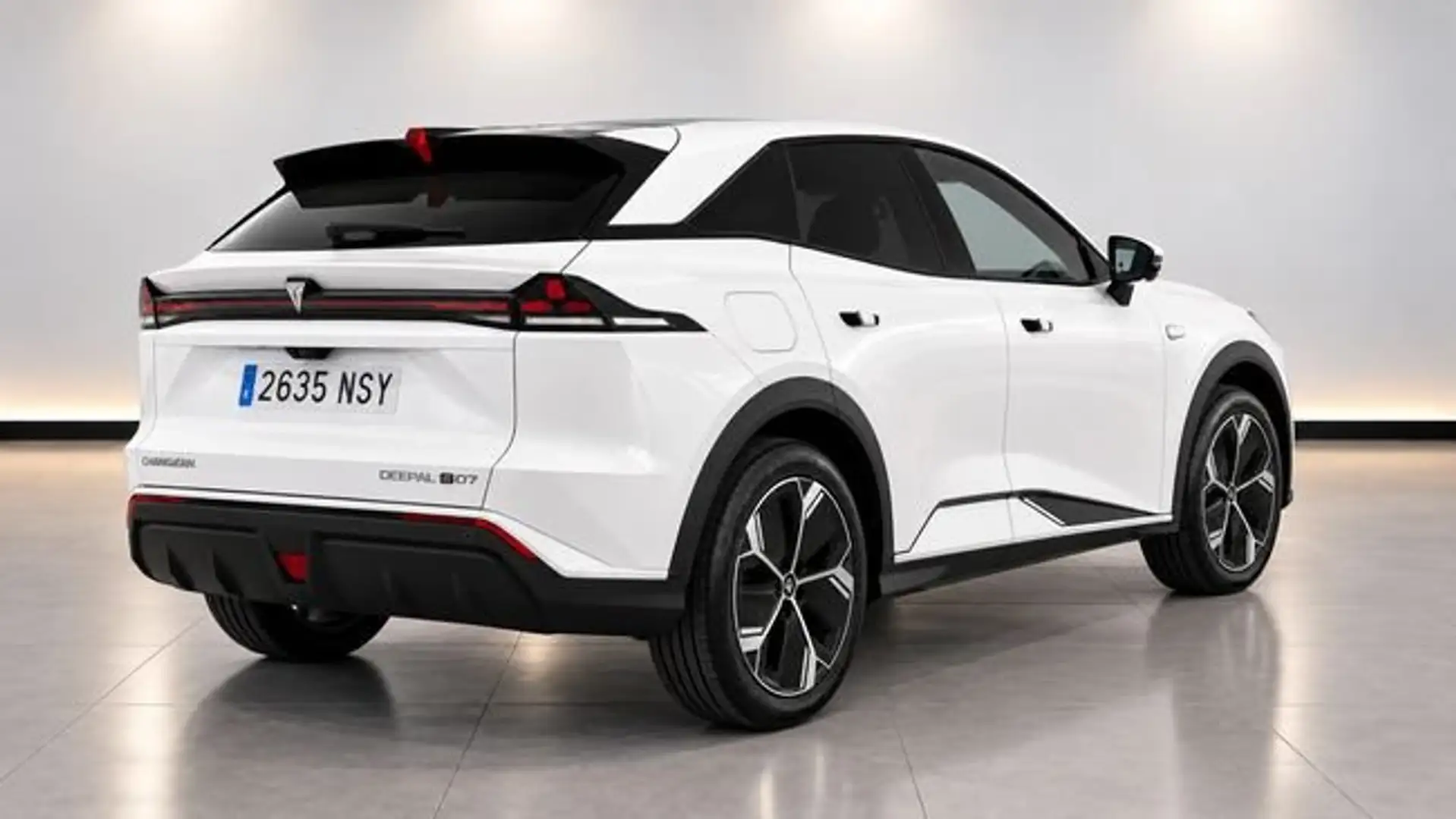 Changan Deepal S07 BEV 78KWH AUTO RWD Blanco - 2