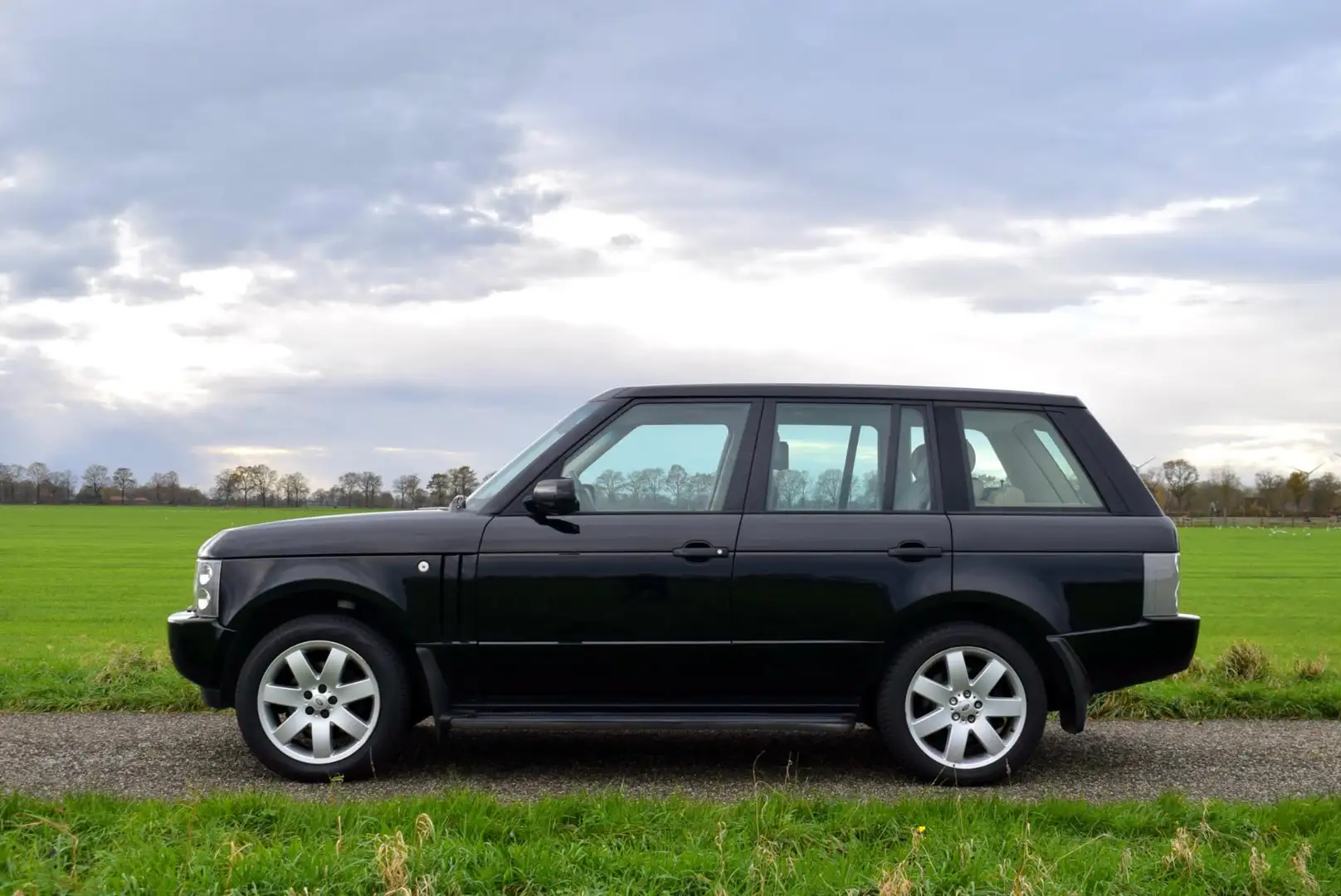 Land Rover Range Rover 4.4 V8 Vogue LPG G3 Java Black Zwart - 2
