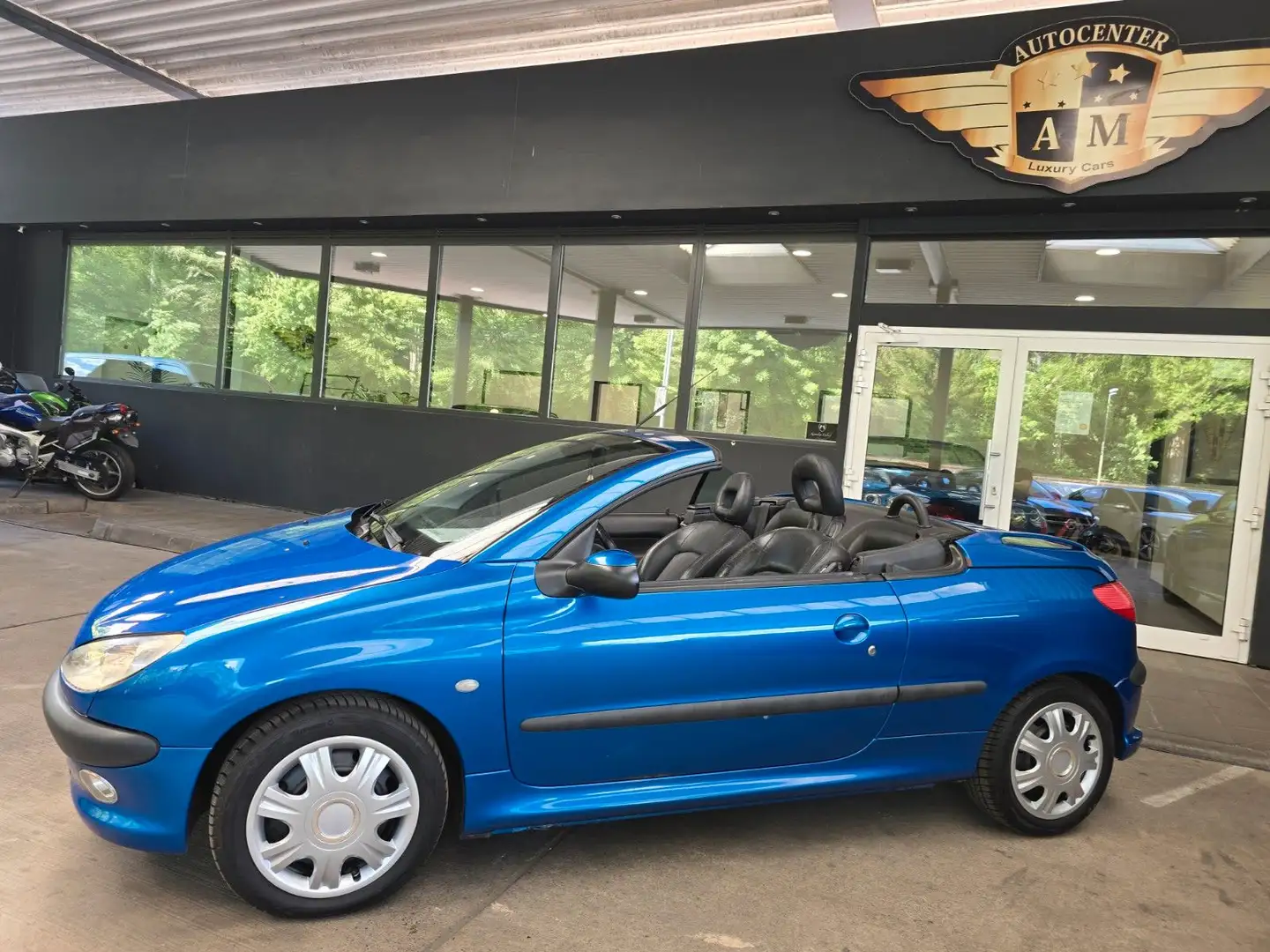 Peugeot 206 Cabriolet CC AUTOMATIK LEDER Azul - 2