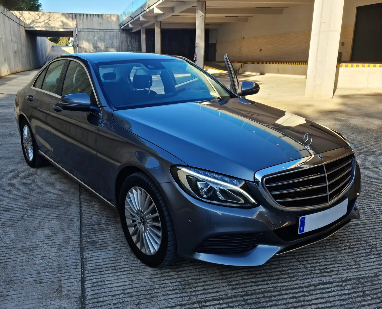 Mercedes-Benz C 220 170CV AVANTGRADE 2018 Gris - 1