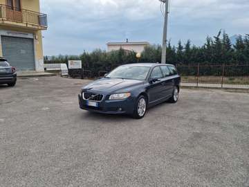 V70 III 2007 2.4 d5 Summum 185cv