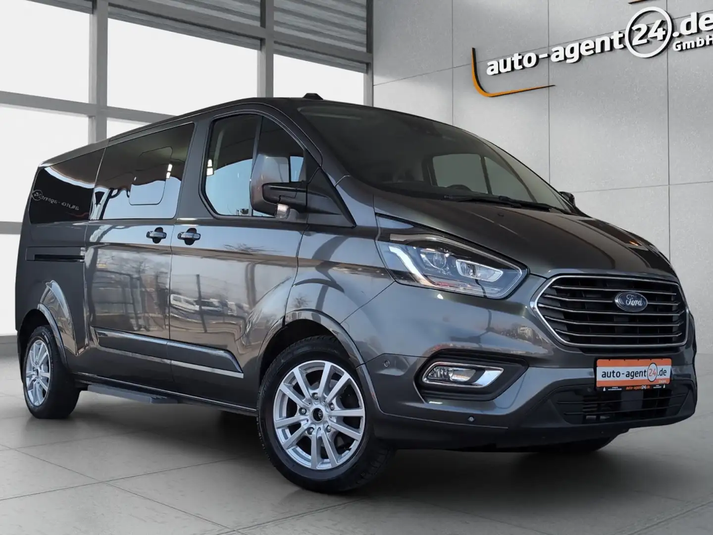 Ford Tourneo Custom 2.0 TDCi L2 Titanium  X/ACC/BLIS/Kamera/AHK Grau - 1
