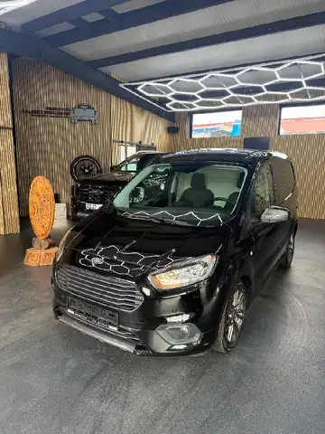 Ford Transit Courier Sport