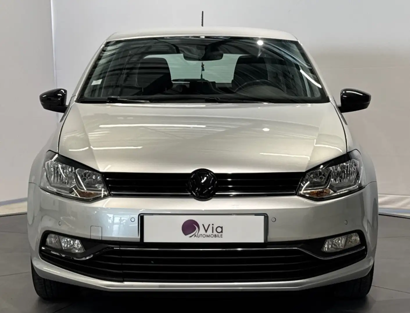 Volkswagen Polo 1.2 TSI 90 BMT MATCH Grau - 2