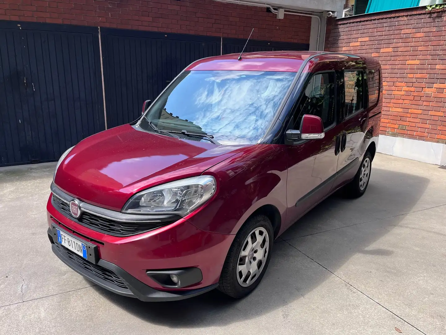 Fiat Doblo Doblo 1.6 mjt 16v Easy 120cv euro 6 Rosso - 1
