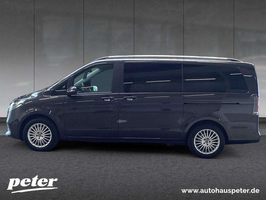 Mercedes-Benz V 220